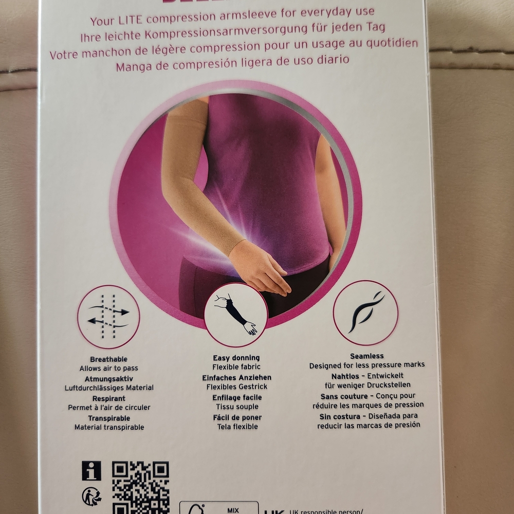 Jobst Bella Lite Compression Garment - Picture 2 of 3